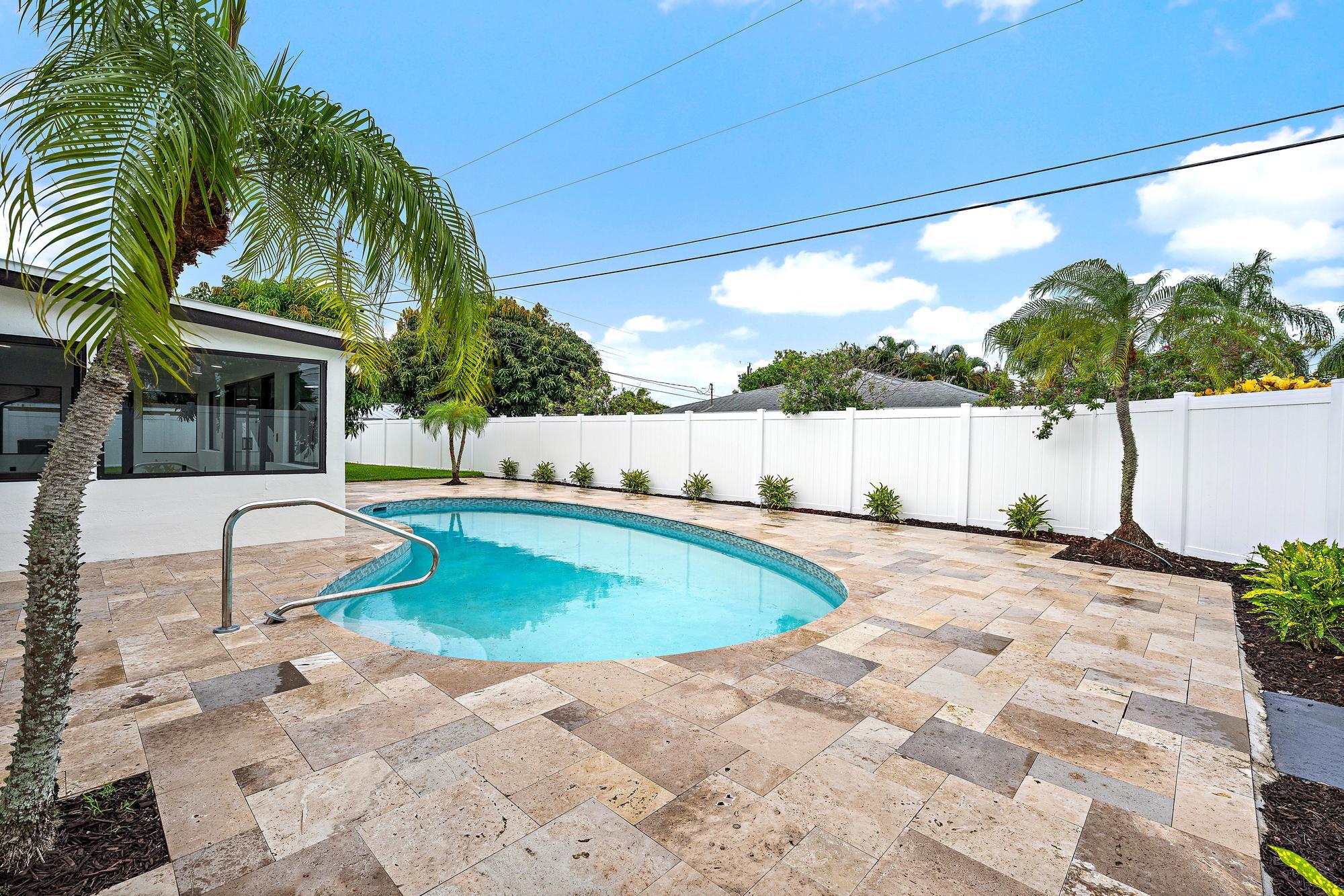 360 Saturn Avenue | Tequesta, Florida