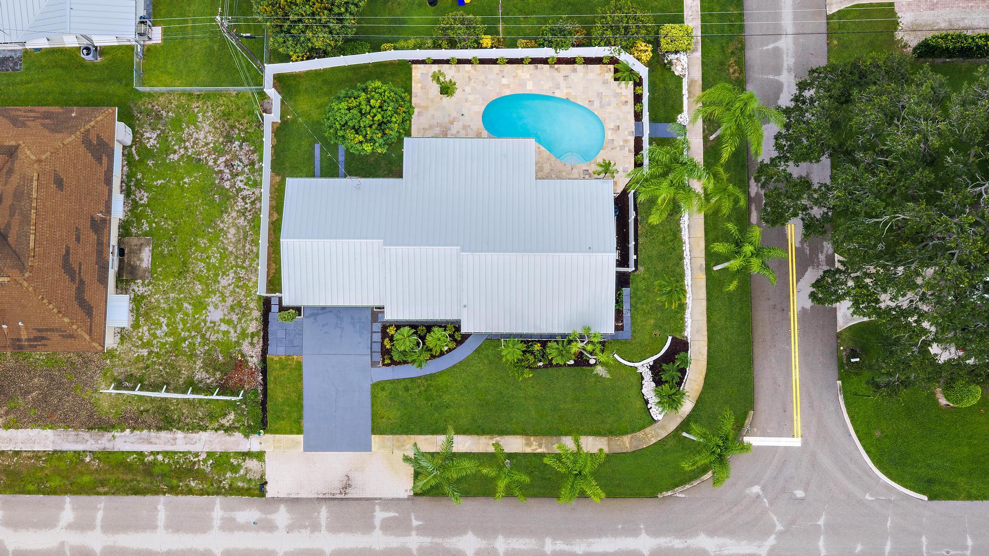 360 Saturn Avenue | Tequesta, Florida