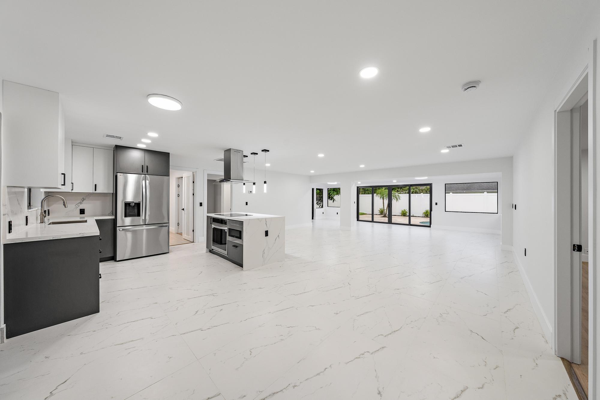 360 Saturn Avenue | Tequesta, Florida