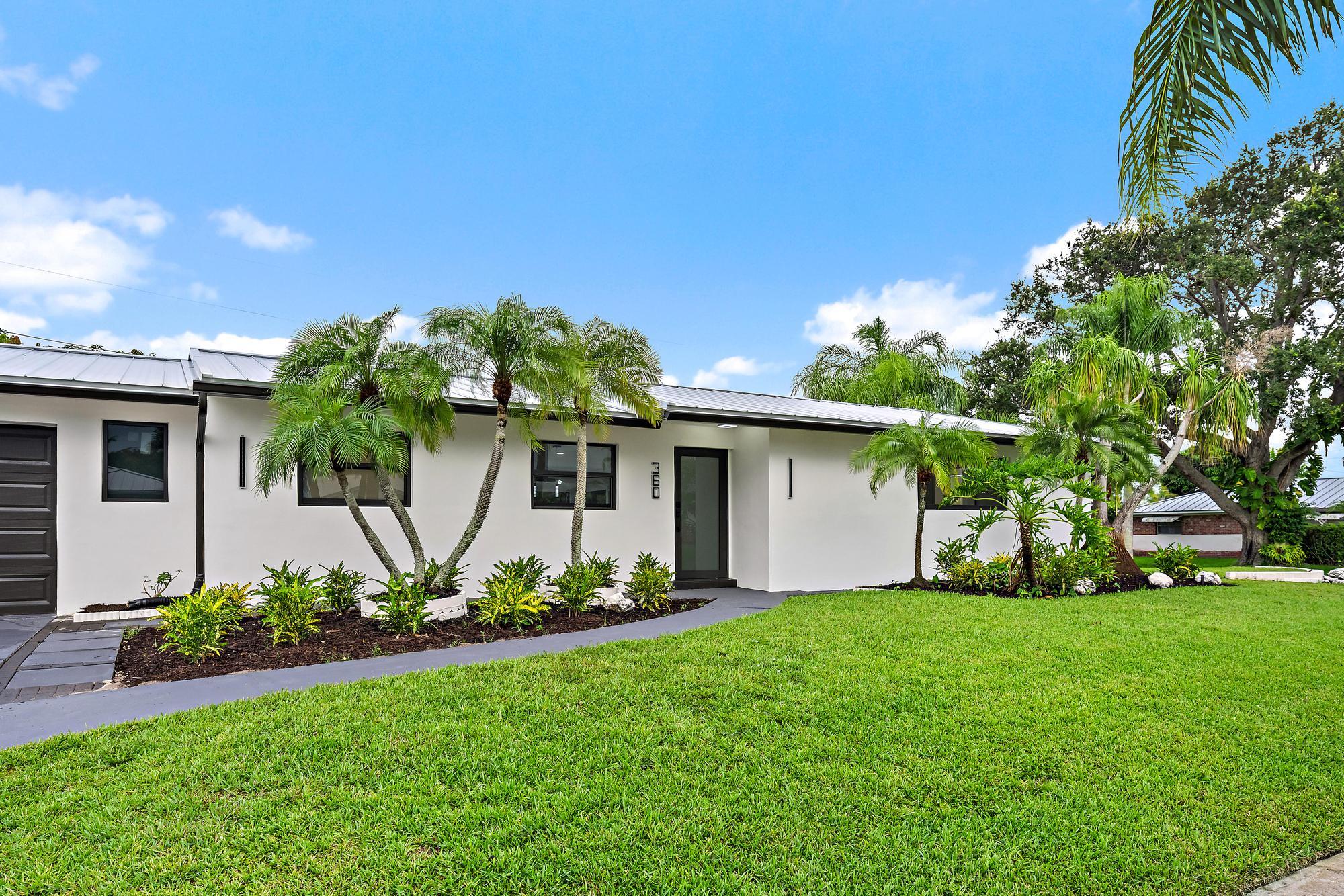 360 Saturn Avenue | Tequesta, Florida