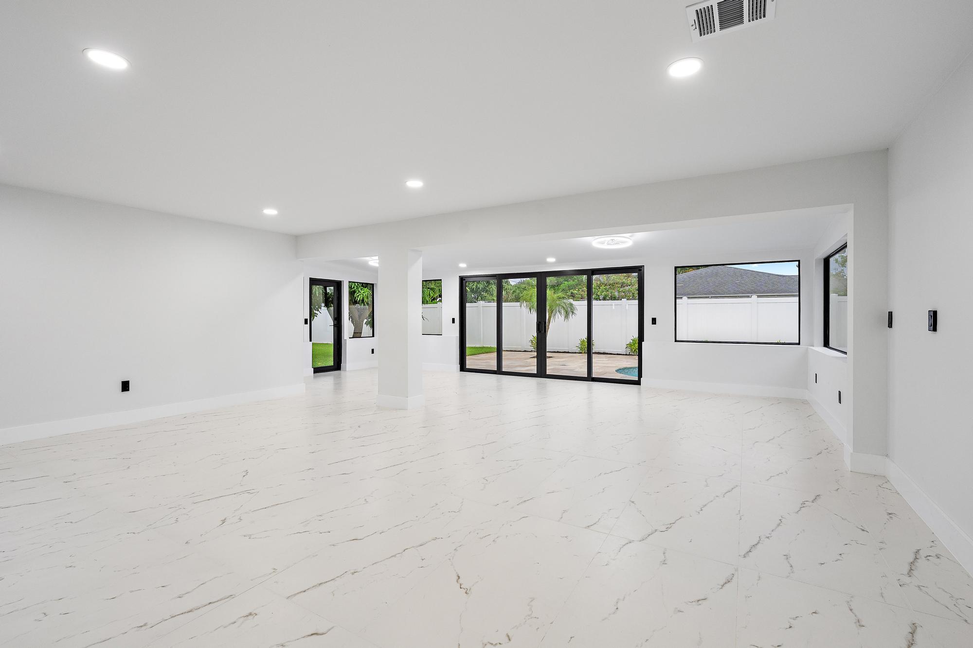360 Saturn Avenue | Tequesta, Florida