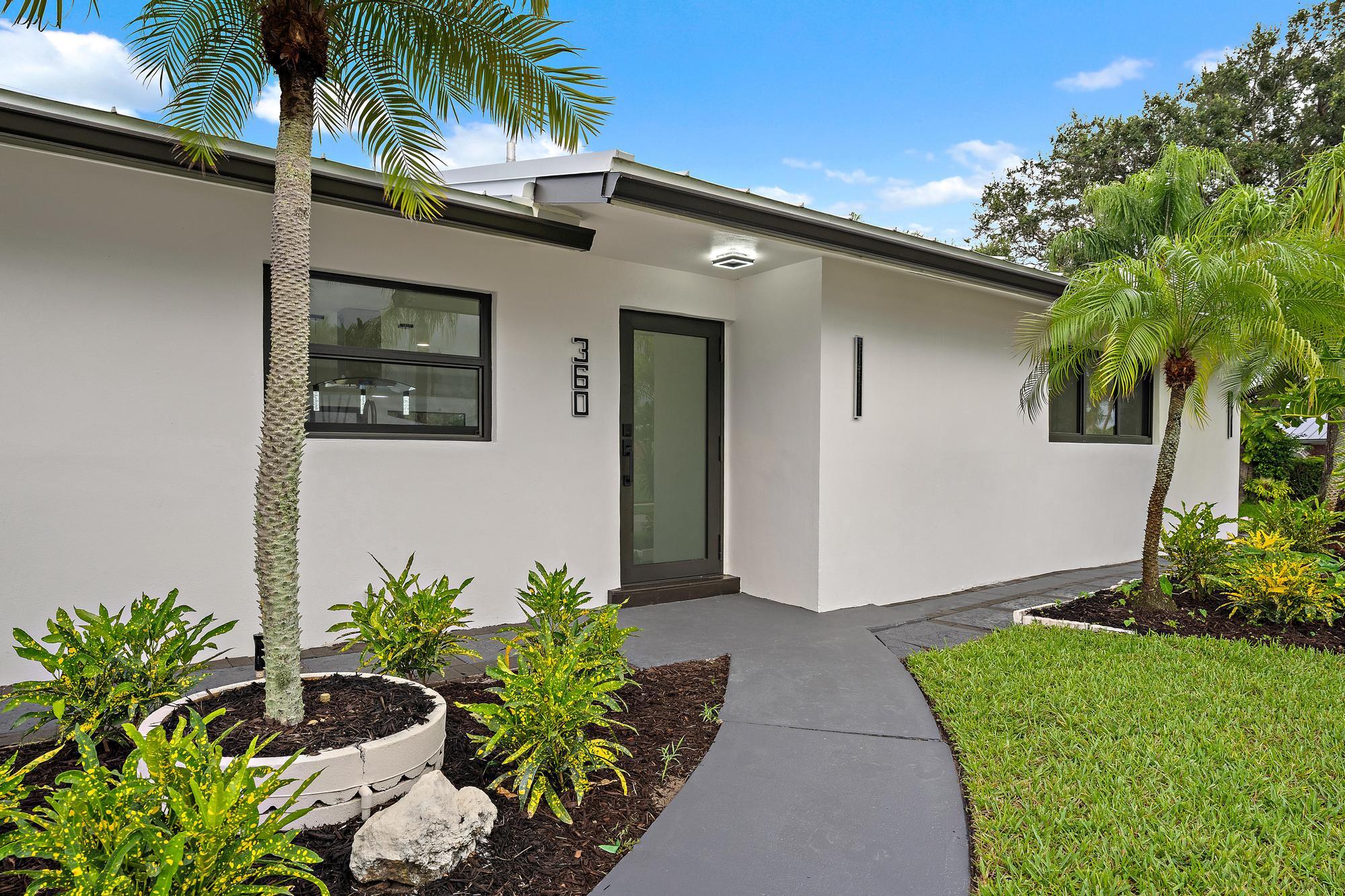 360 Saturn Avenue | Tequesta, Florida