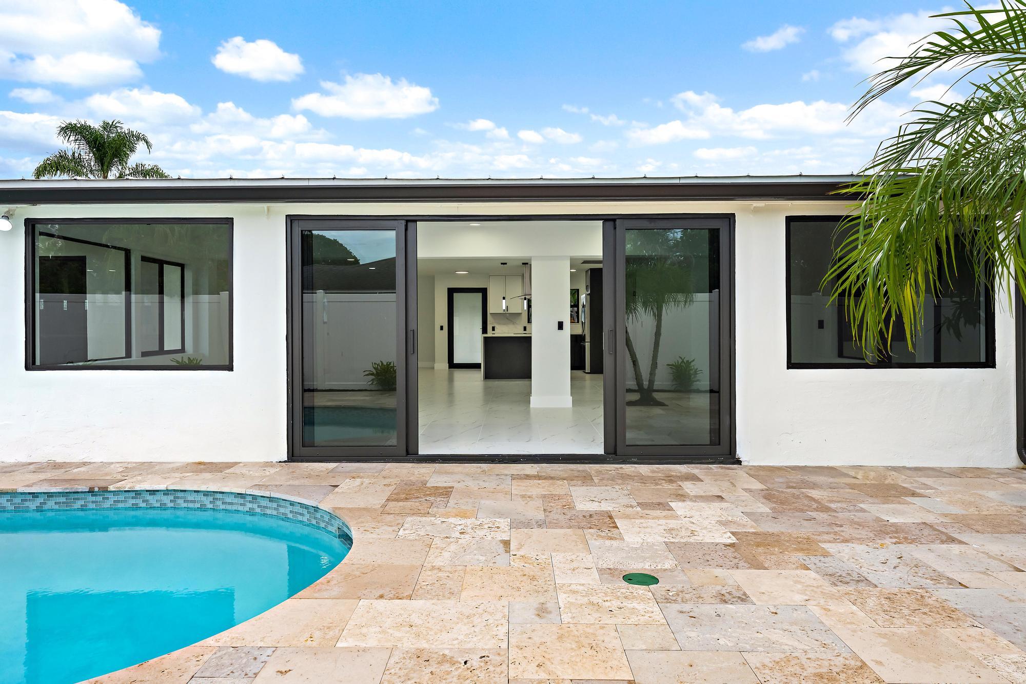 360 Saturn Avenue | Tequesta, Florida