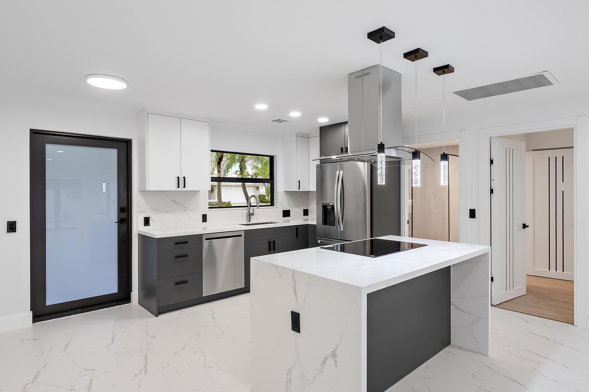 360 Saturn Avenue | Tequesta, Florida