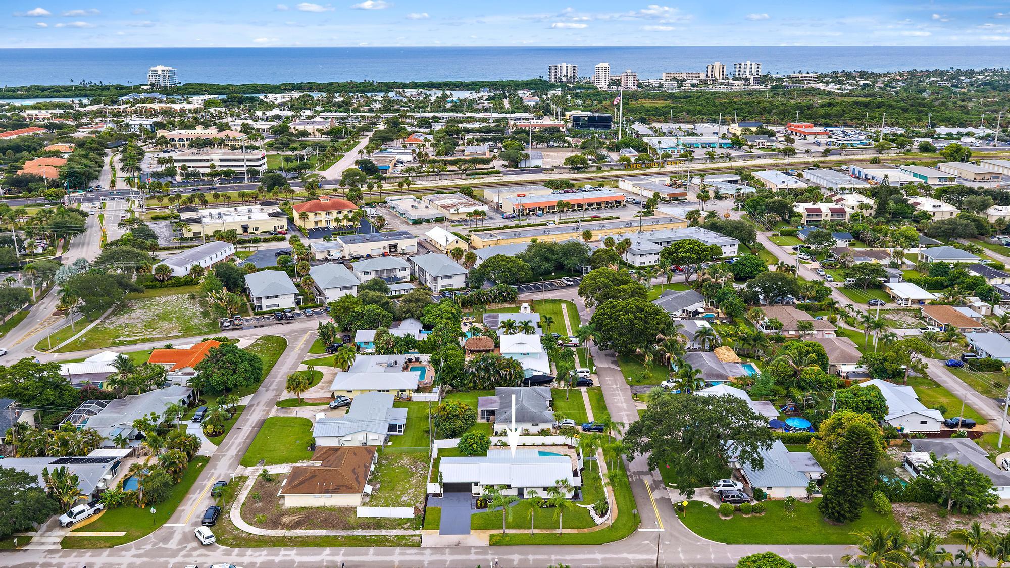 360 Saturn Avenue | Tequesta, Florida