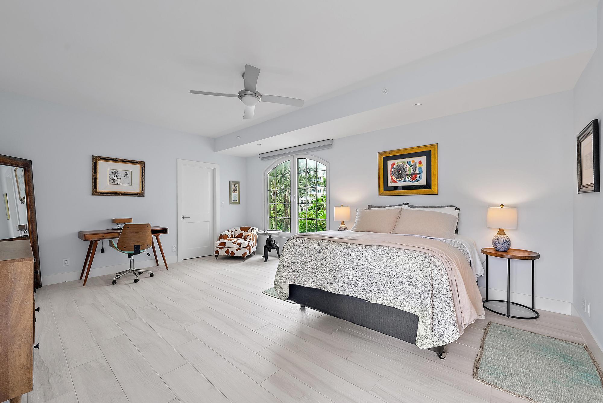 2050 S HIGHWAY A1A 5