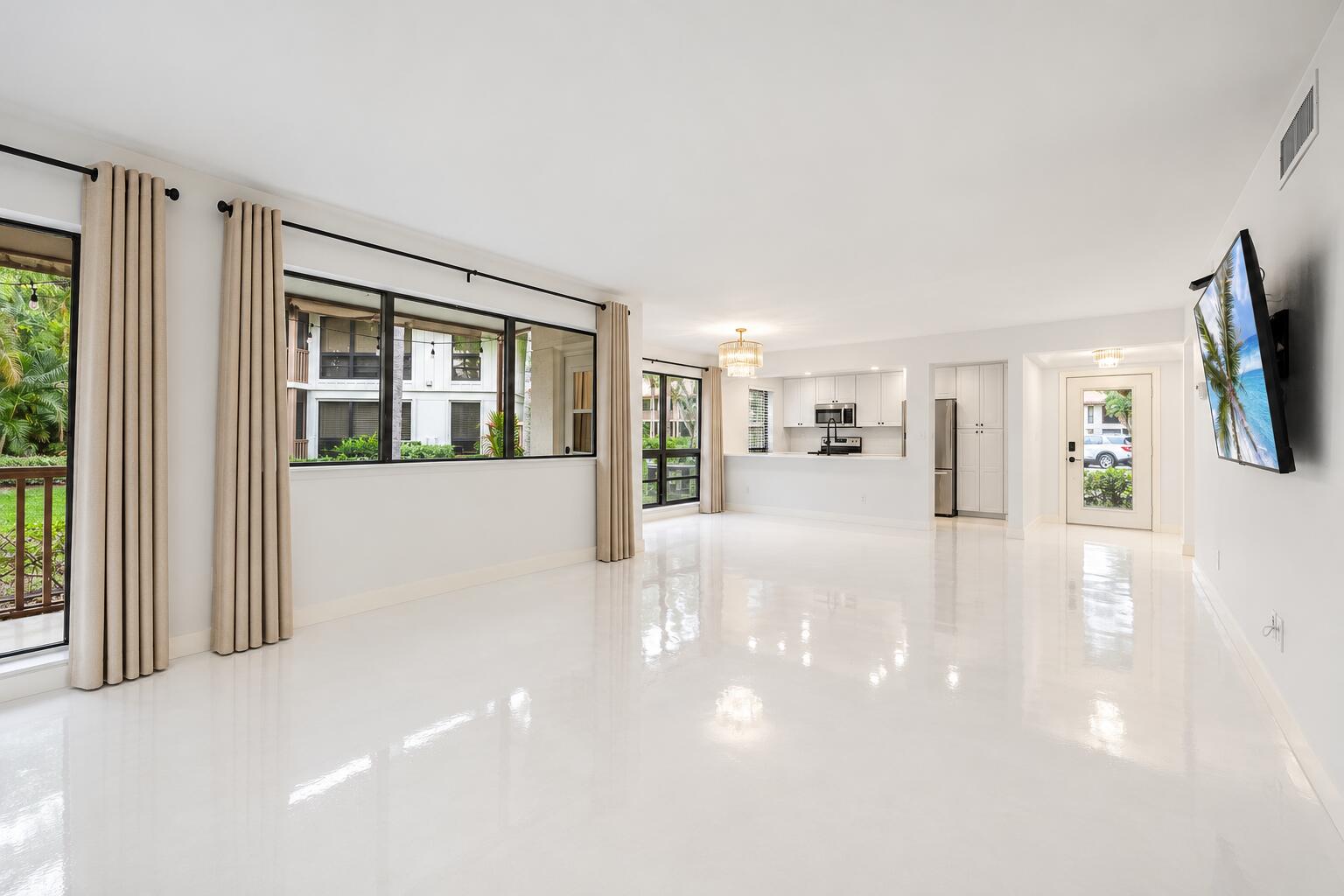 224 Brackenwood Terrace | Palm Beach Gardens, Florida