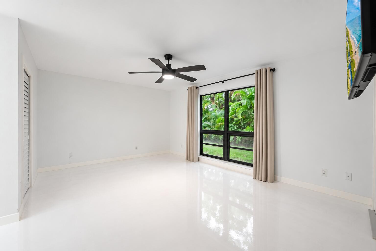 224 Brackenwood Terrace | Palm Beach Gardens, Florida