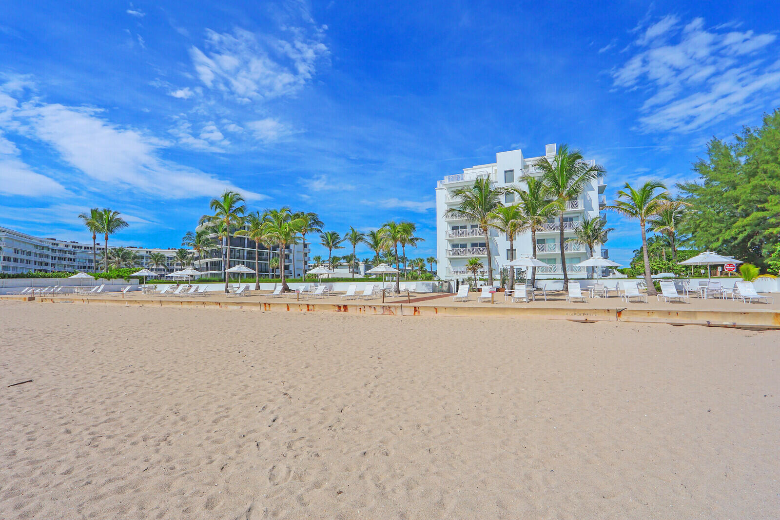 139 Sunrise Avenue 1090
