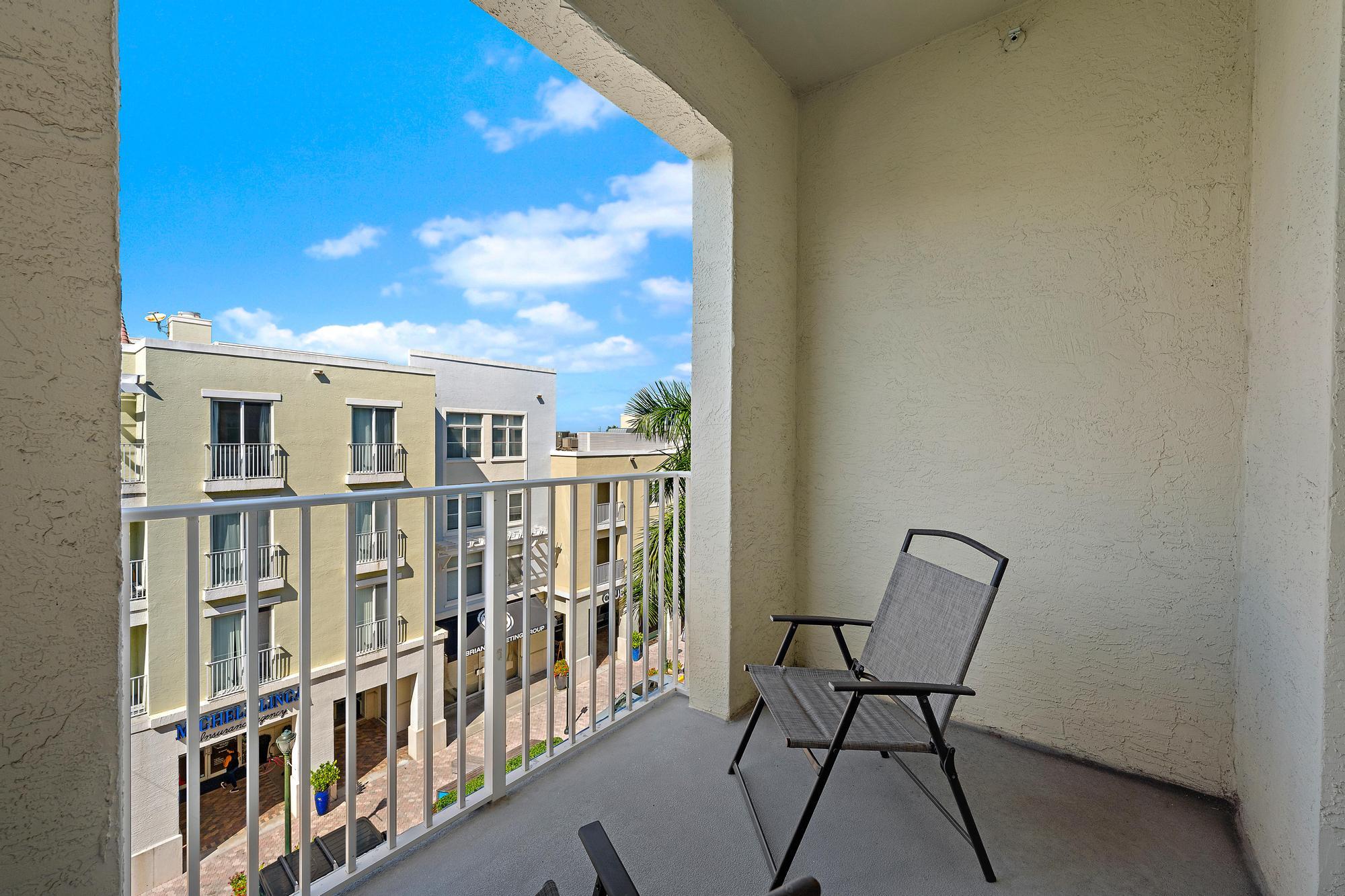 1200 Town Center Drive 412