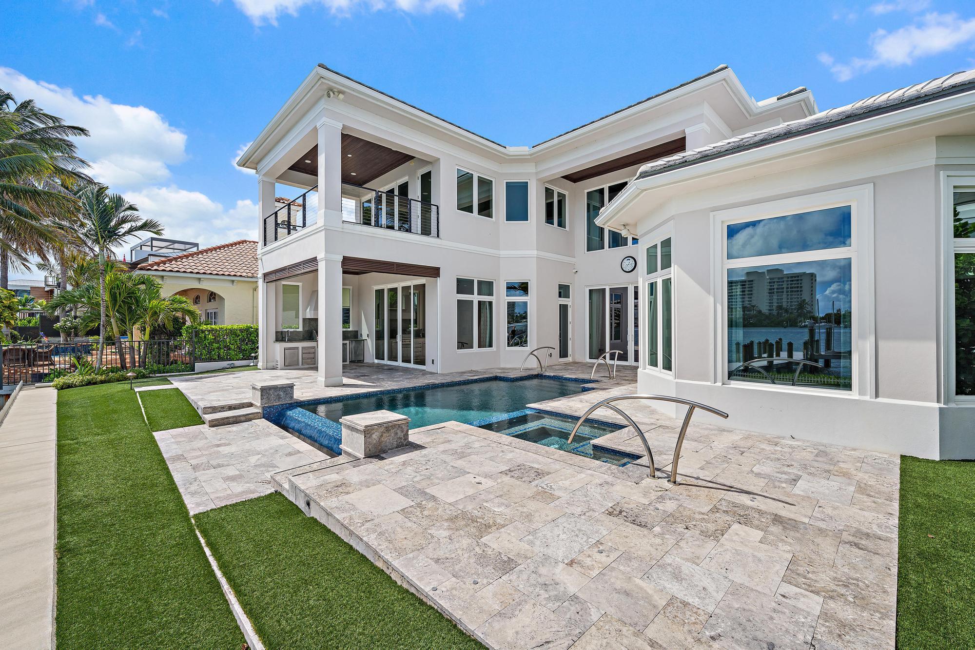 3433 Harbor Road N