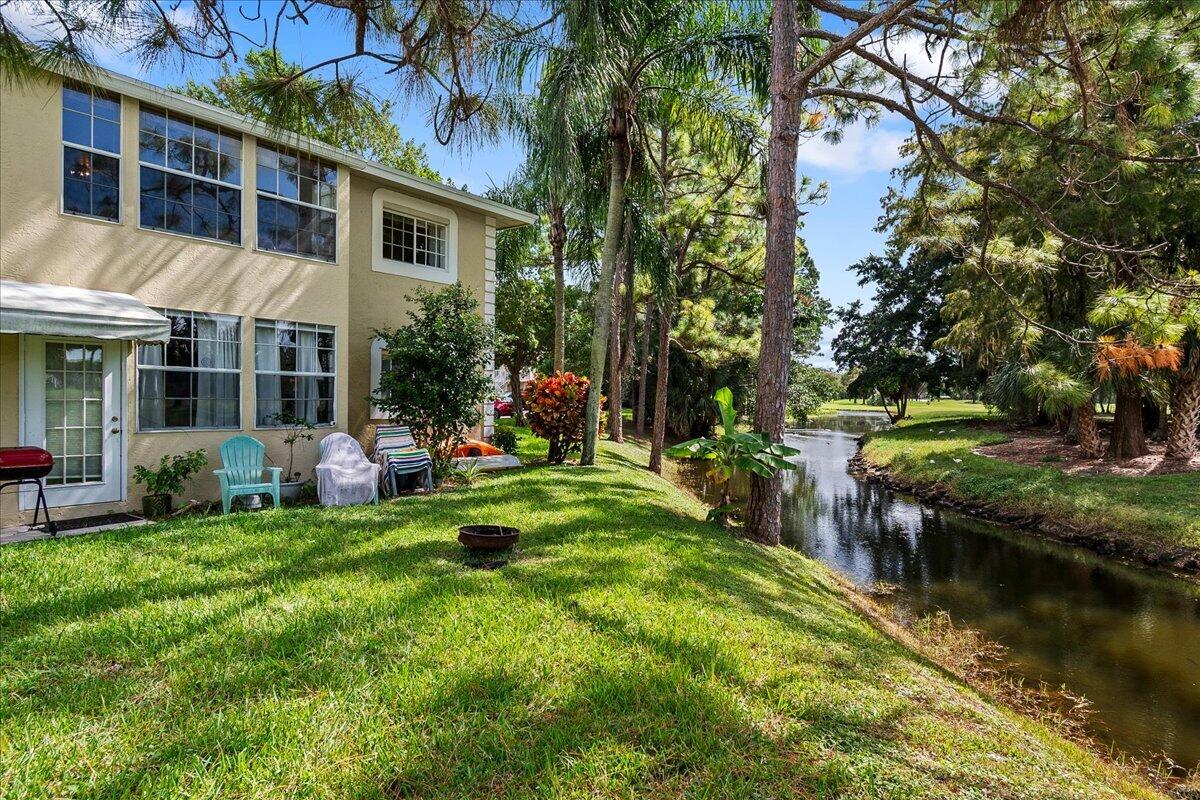 1805 PALM BEACH TRACE Drive