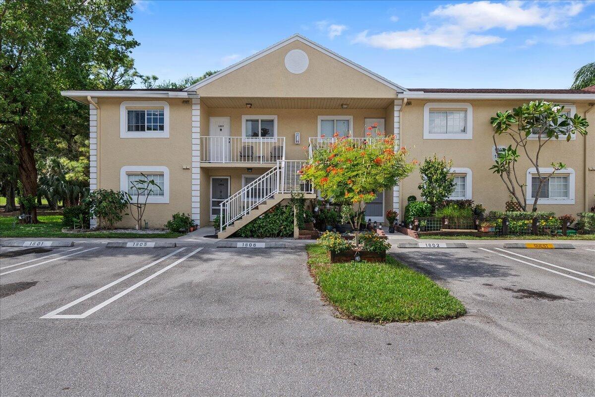 1805 PALM BEACH TRACE Drive