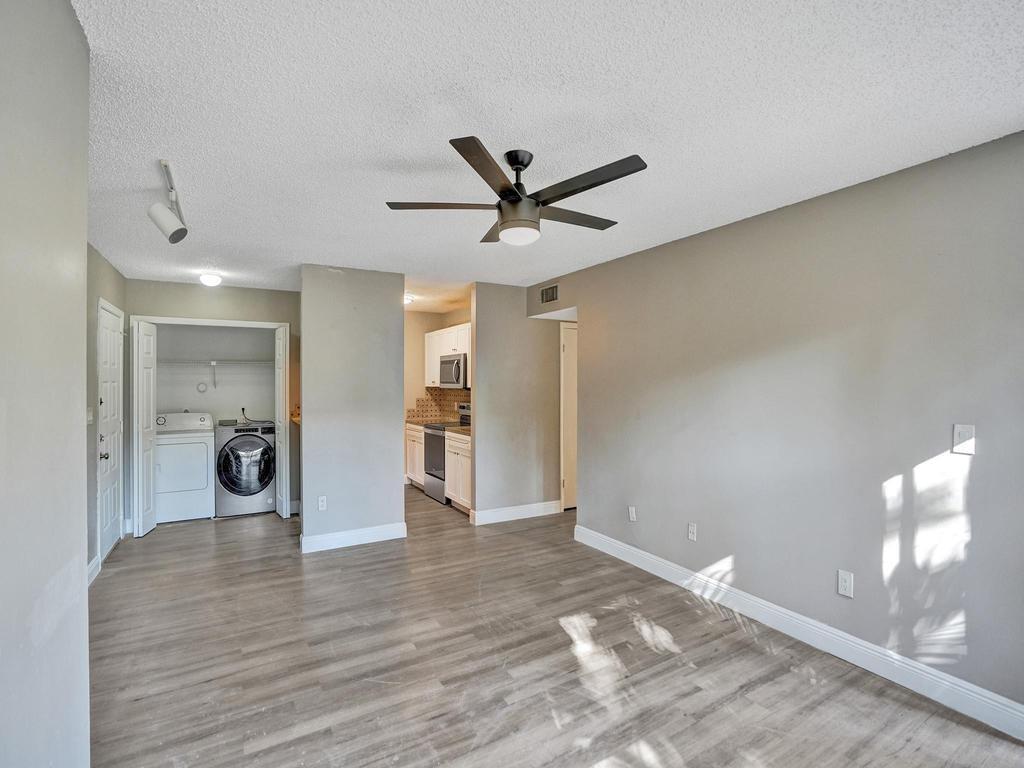 4501 W McNab 21