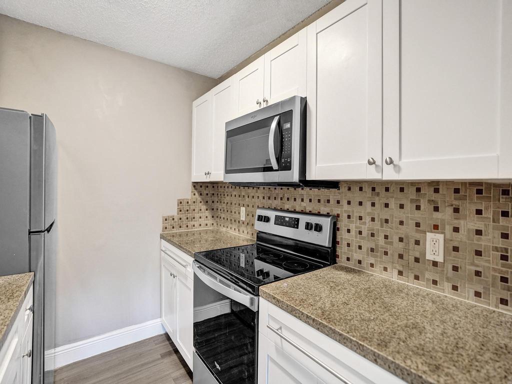 4501 W McNab 21