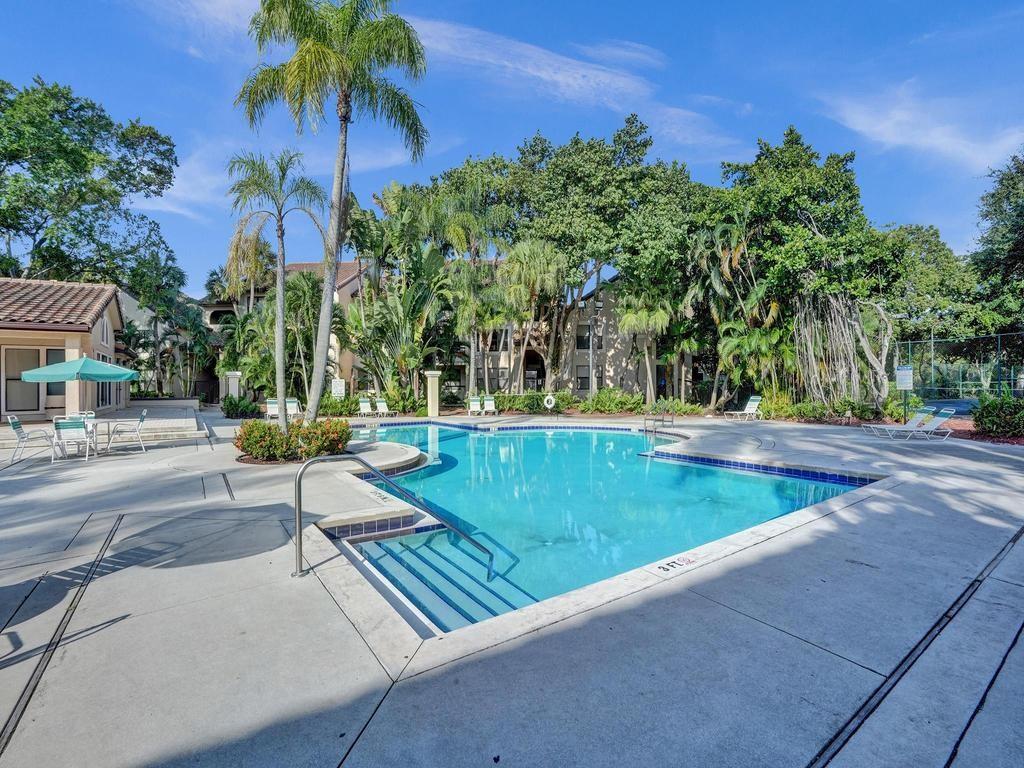 4501 W McNab 21
