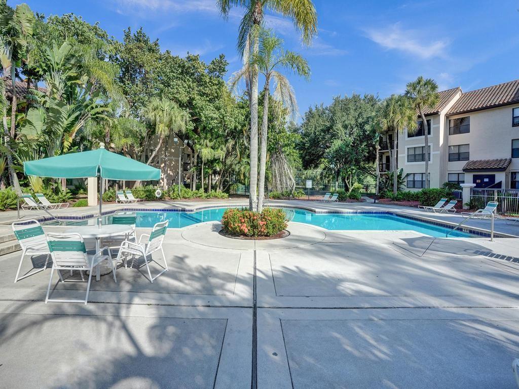 4501 W McNab 21
