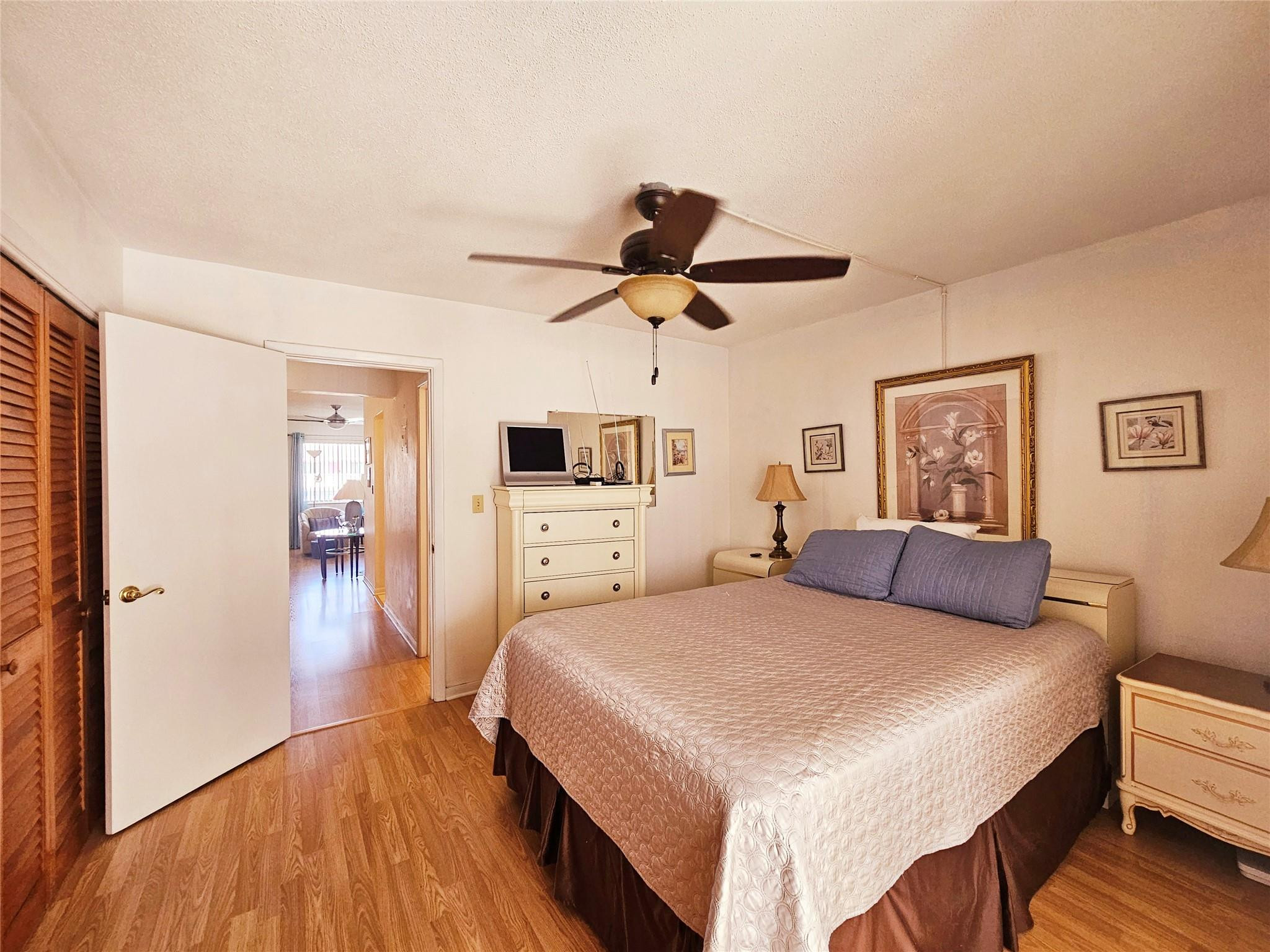 2204 Lake Osborne 14