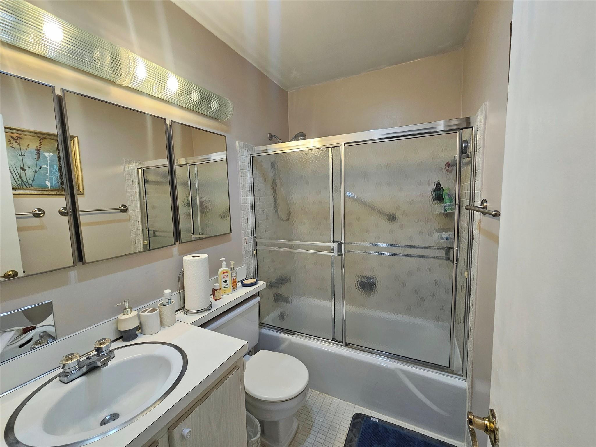 2204 Lake Osborne 14