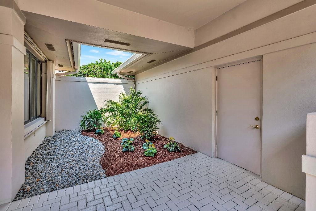 6102 SE Oakmont Place | Stuart, Florida