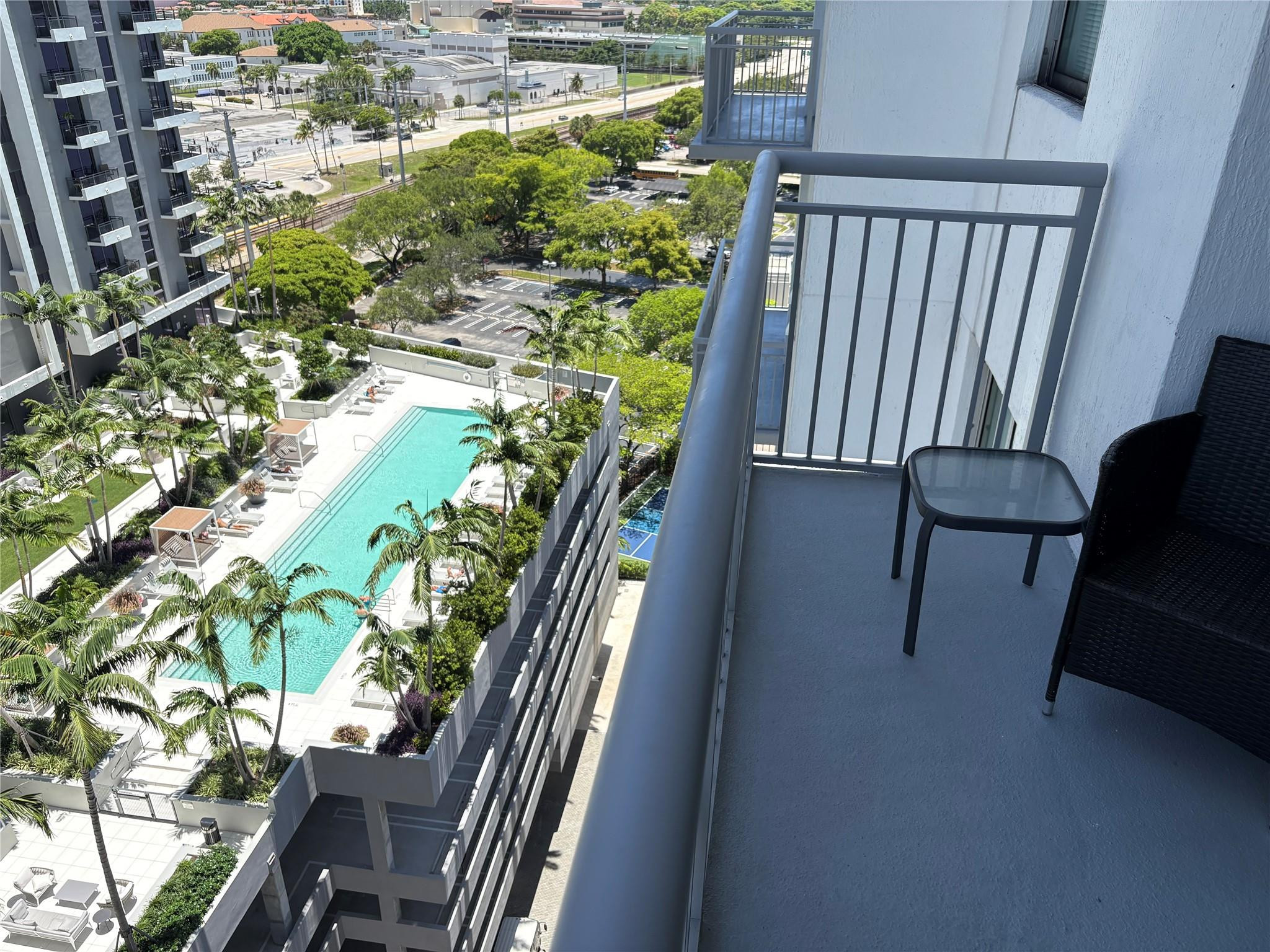 300 S Australian Ave 1519