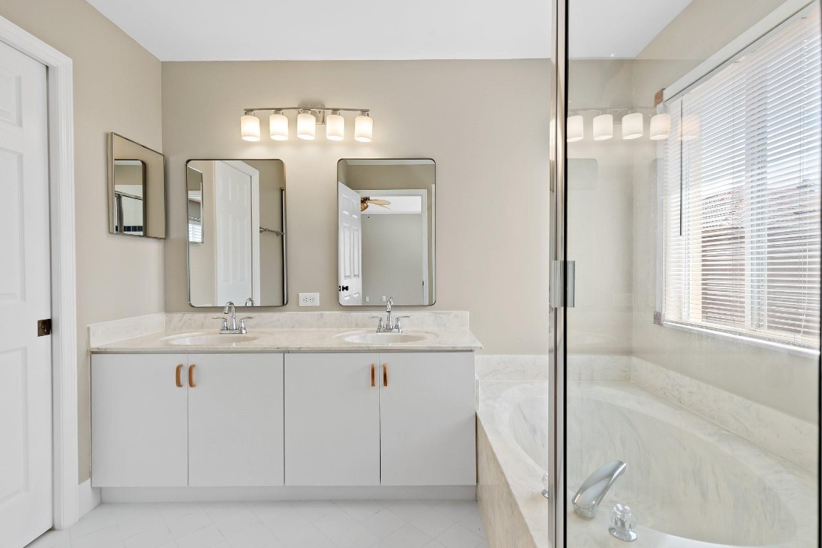 5157 Meadow Oaks Dr 5157