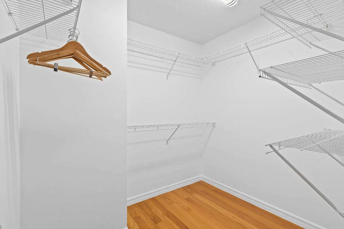 5157 Meadow Oaks Dr 5157