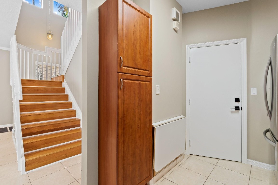 5157 Meadow Oaks Dr 5157