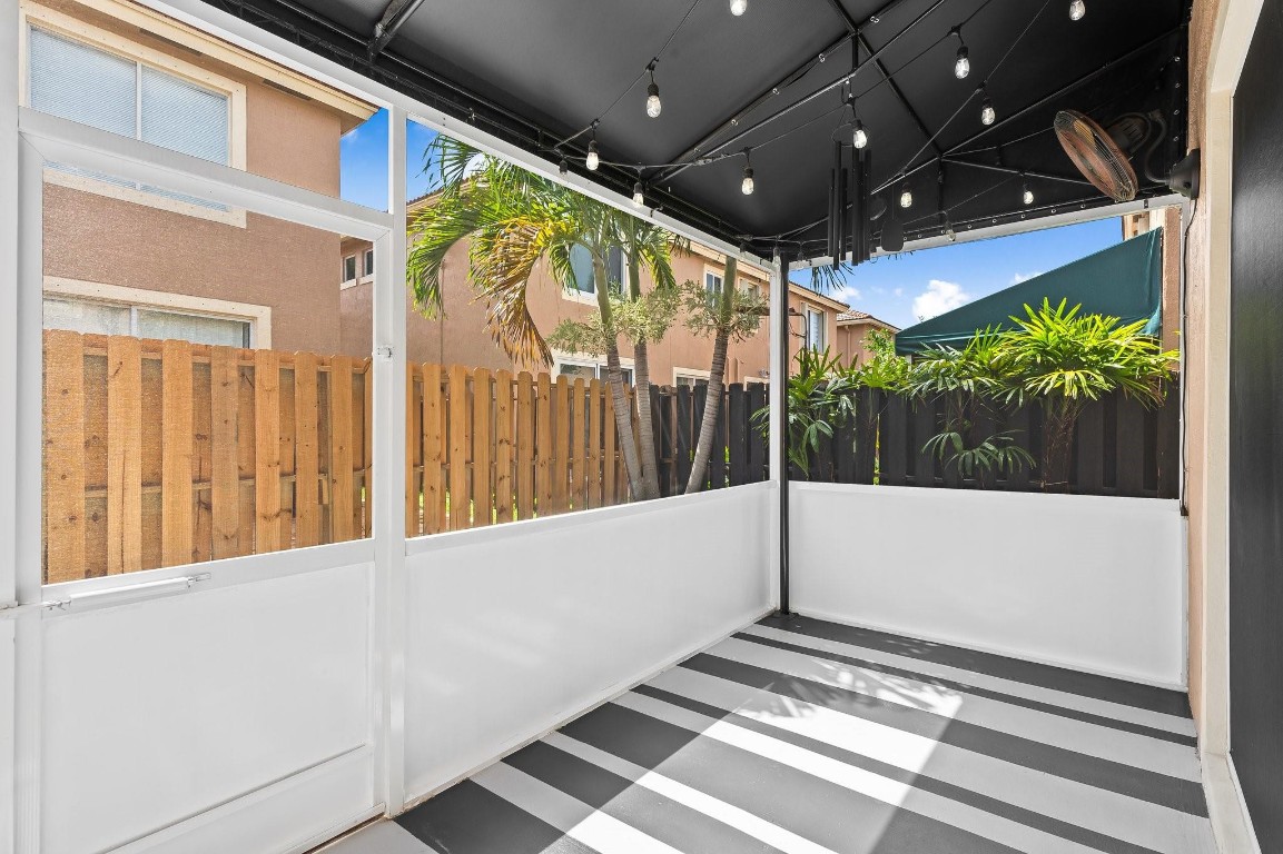 5157 Meadow Oaks Dr 5157