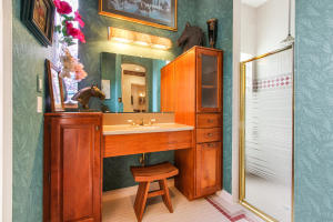 19065 SE Coral Reef Lane