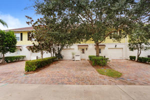 2977 E Community Drive