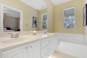 2977 E Community Drive