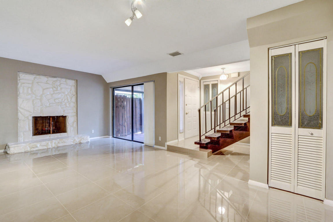 3518 Gardens East Drive B