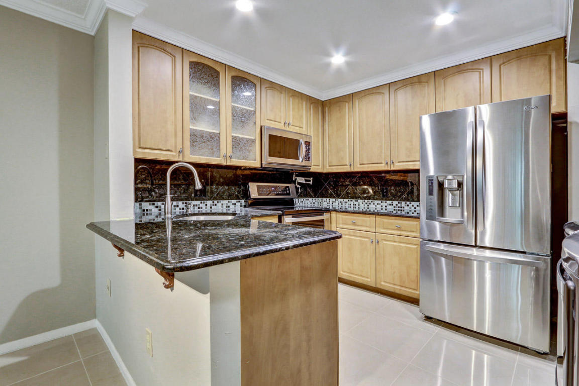 3518 Gardens East Drive B