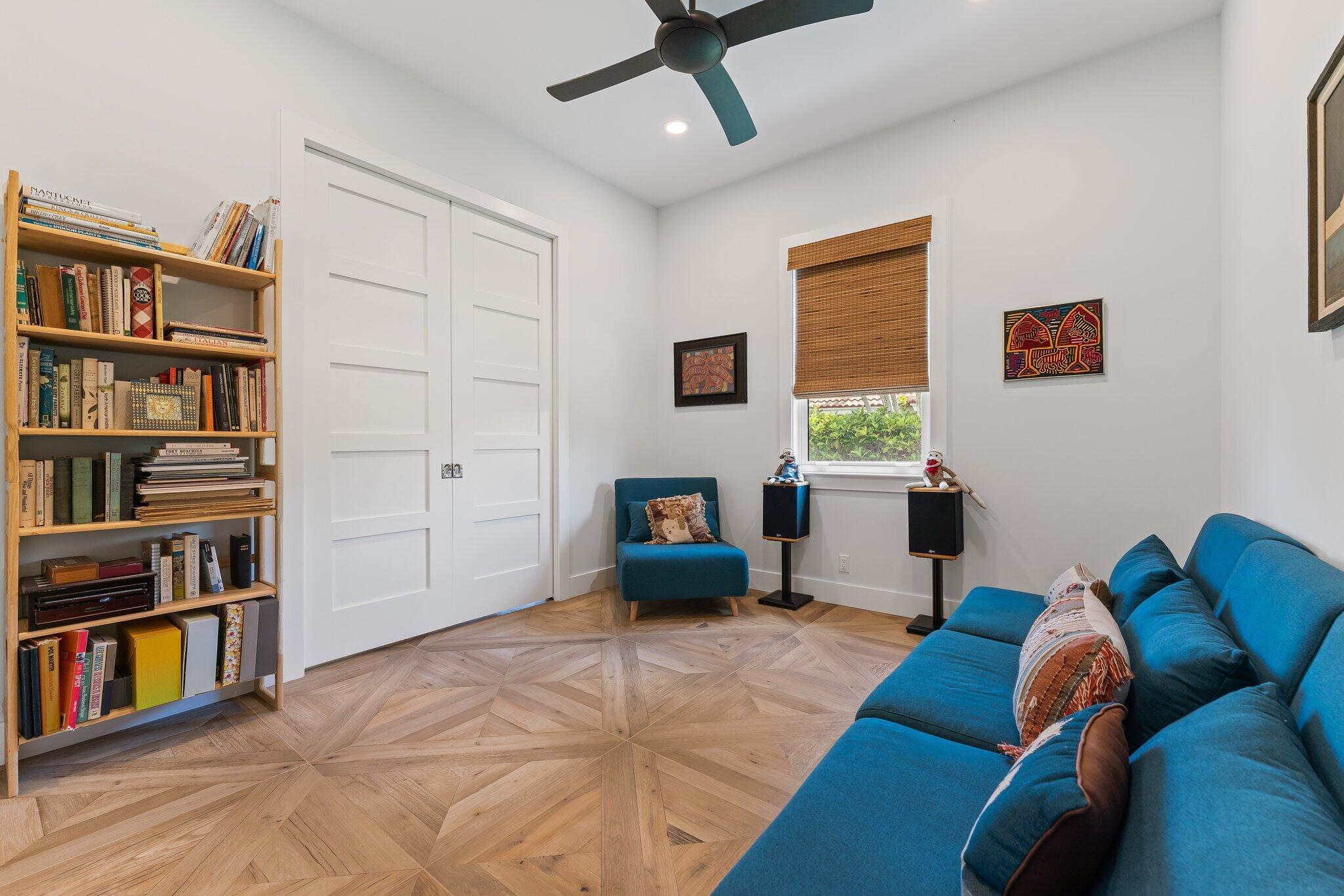 200 SE Turtle Creek Drive