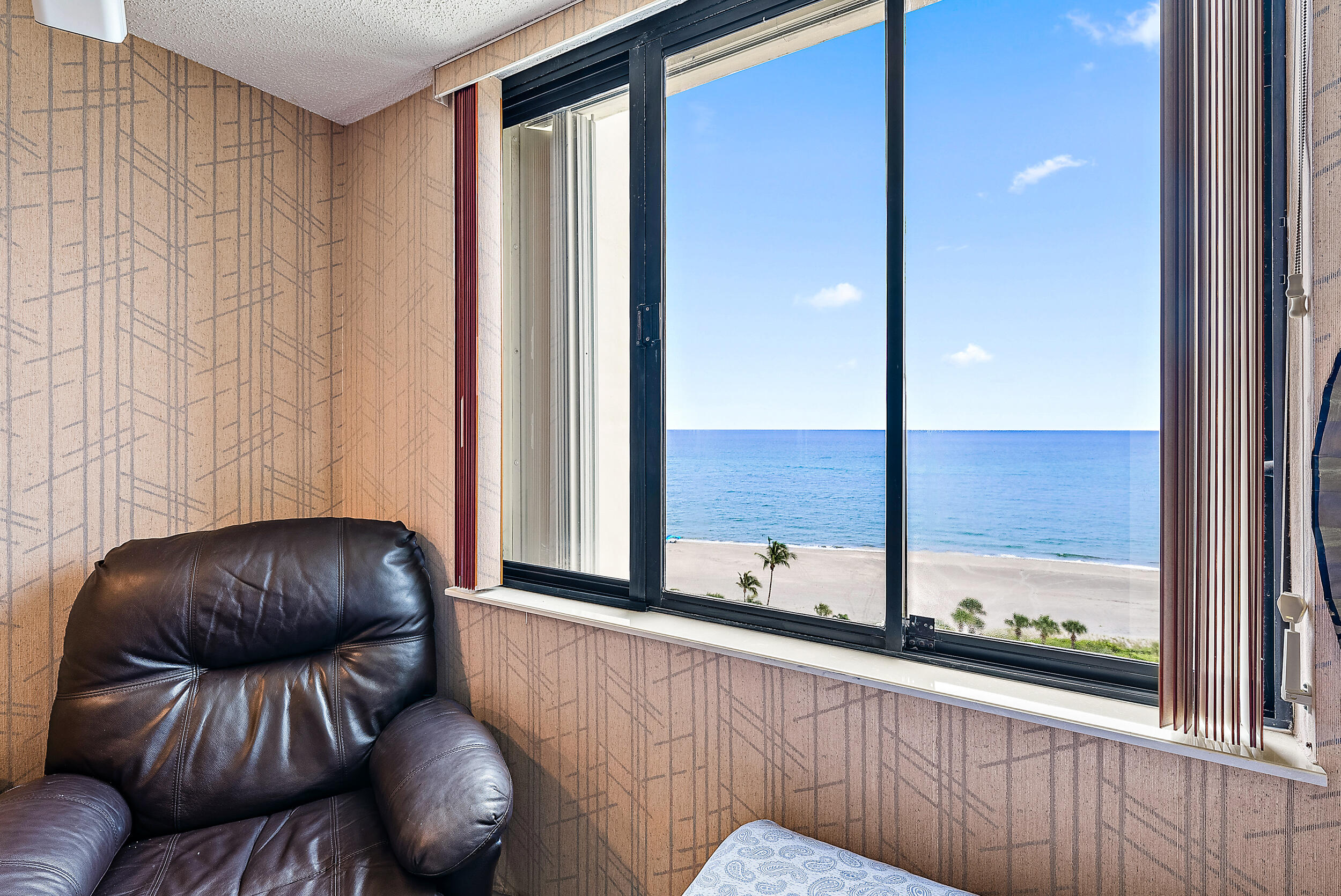 400 Ocean Trail Way 1208