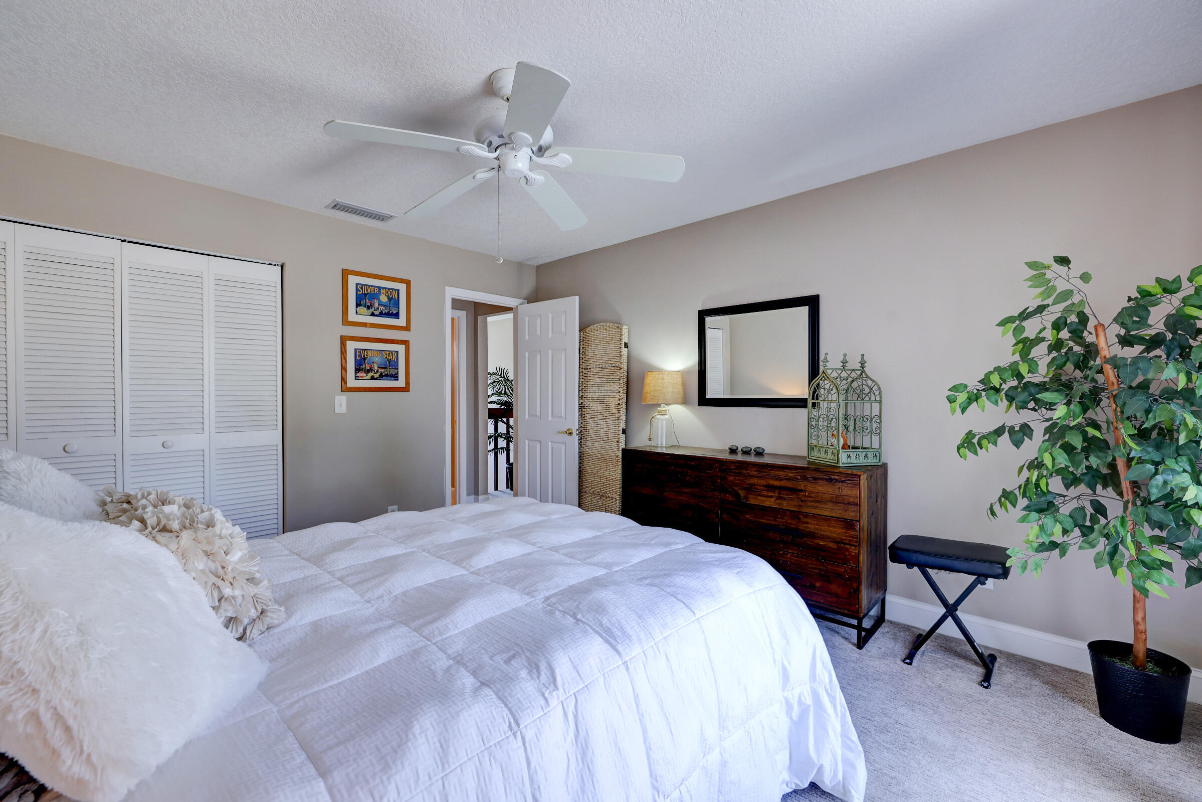 4949 N Hwy A1A, #172