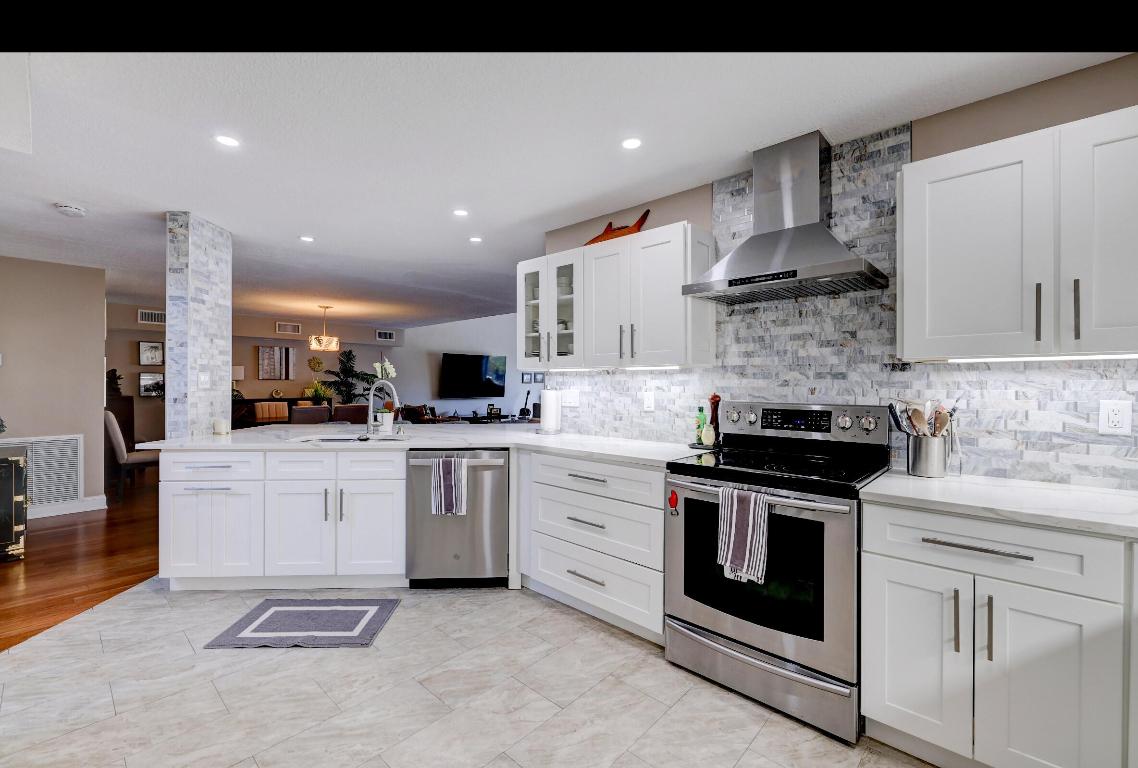 4949 N Hwy A1A, #172