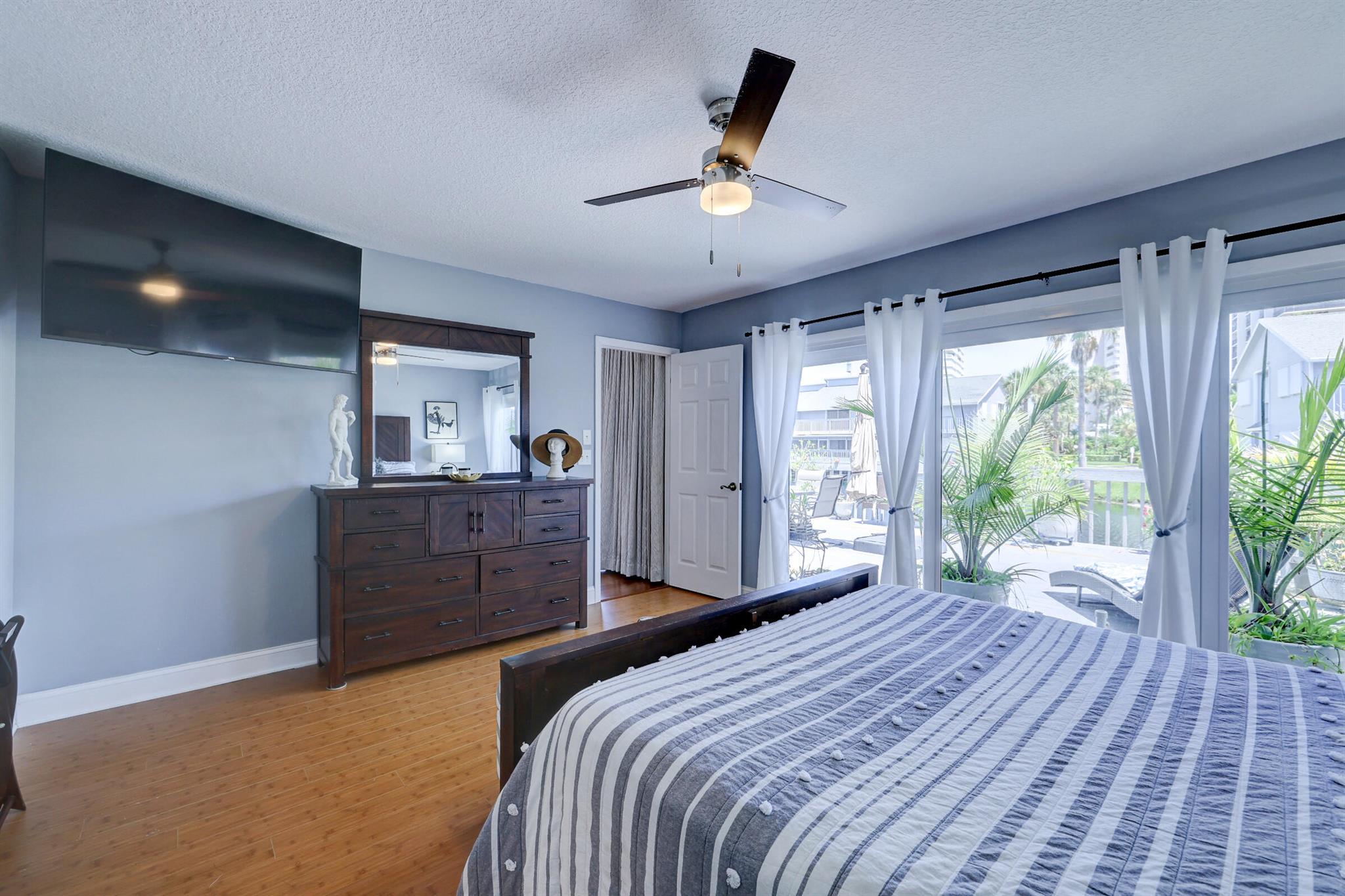 4949 N Hwy A1A, #172