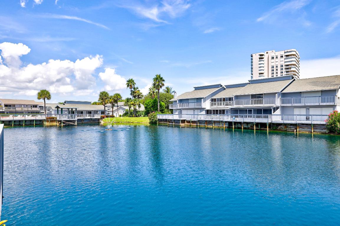 4949 N Hwy A1A, #172