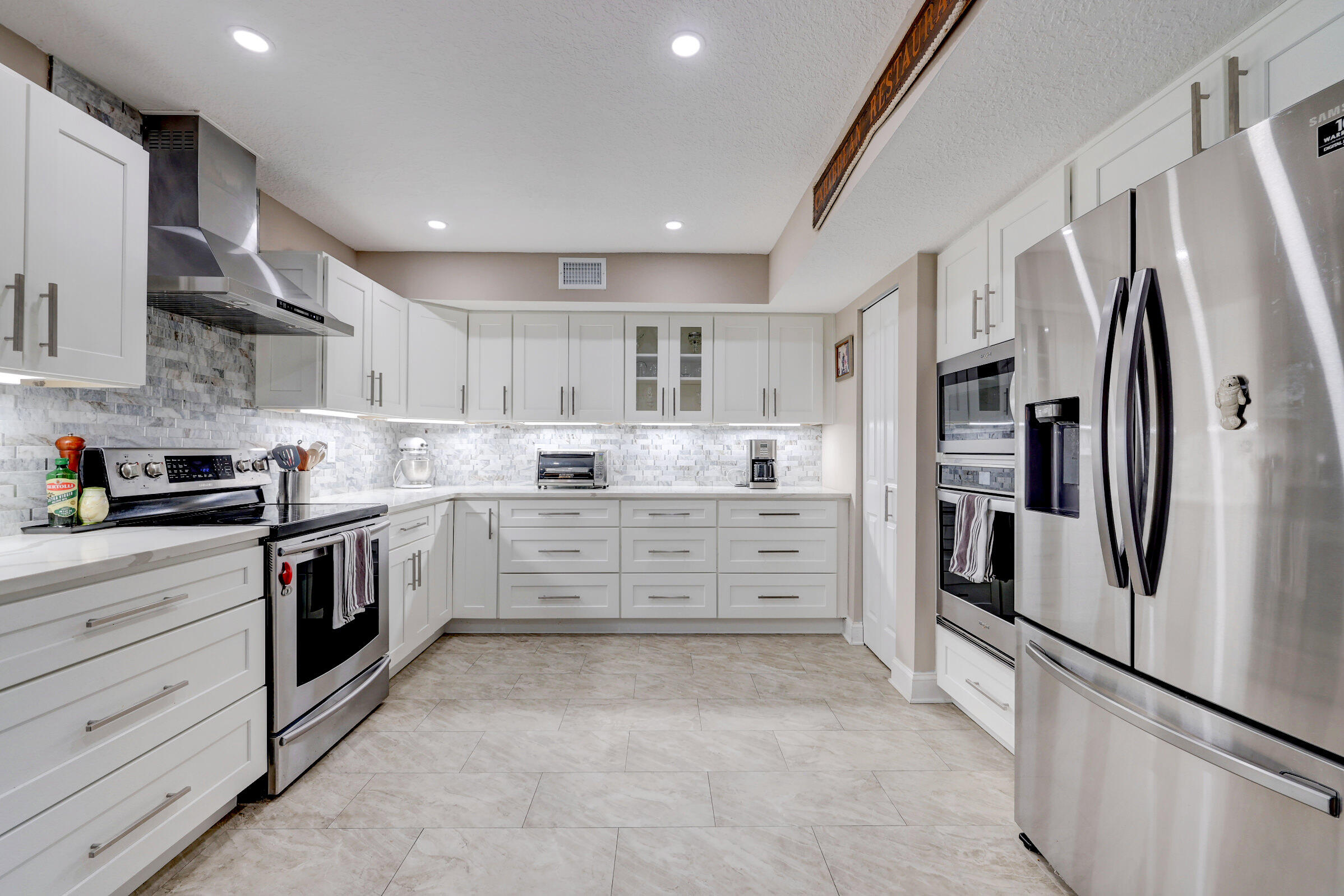 4949 N Hwy A1A, #172