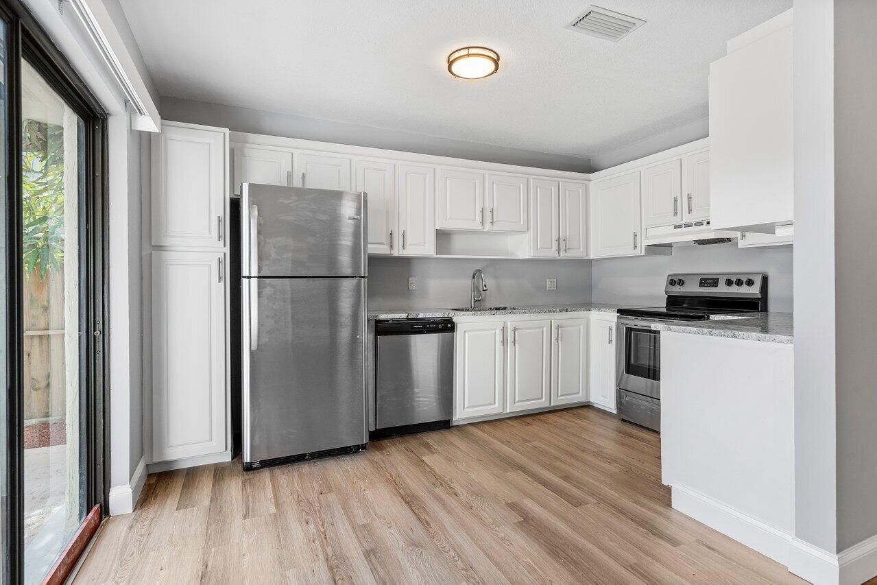 1781 N Congress Avenue