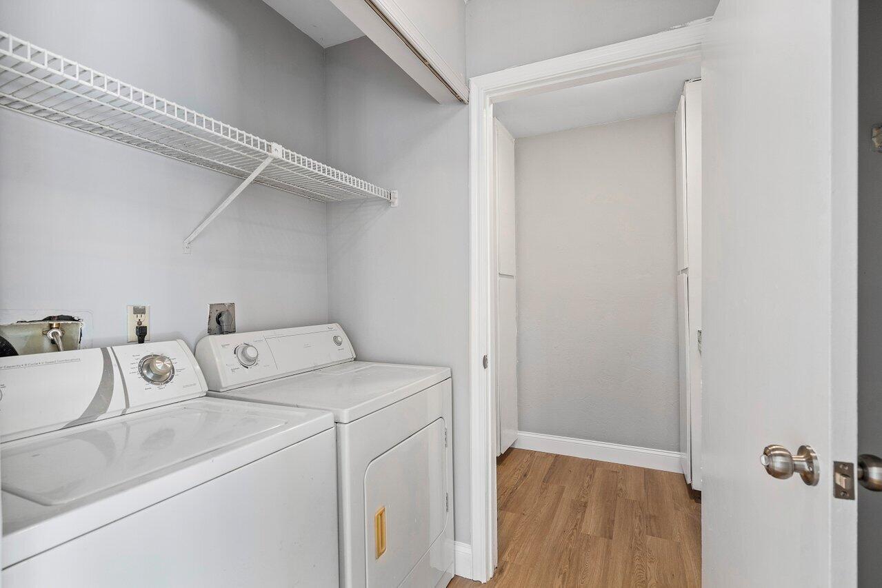 1781 N Congress Avenue