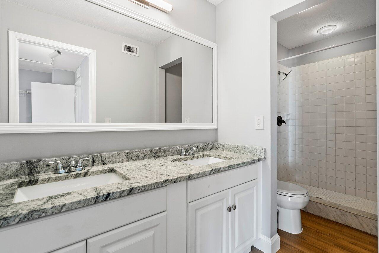 1781 N Congress Avenue