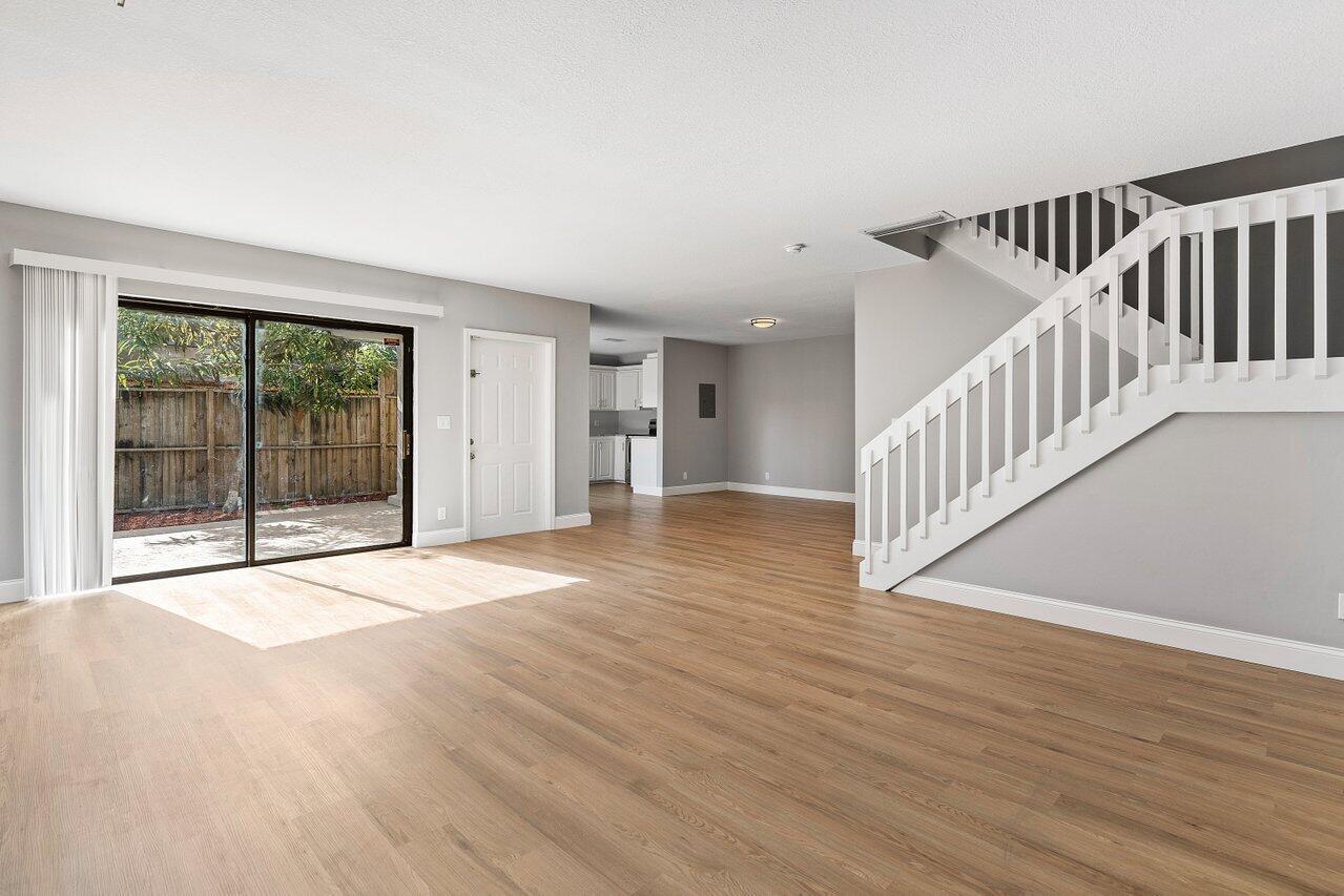 1781 N Congress Avenue