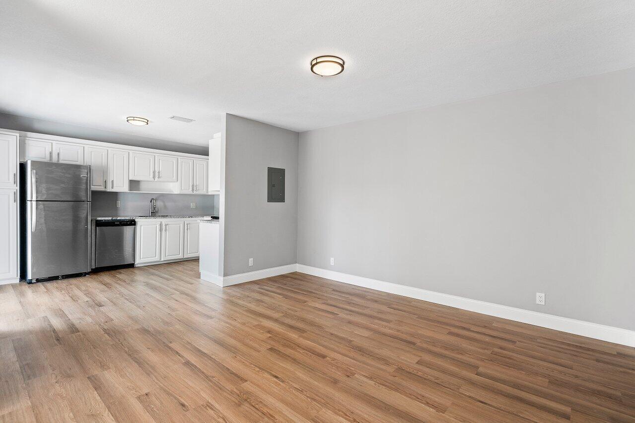 1781 N Congress Avenue