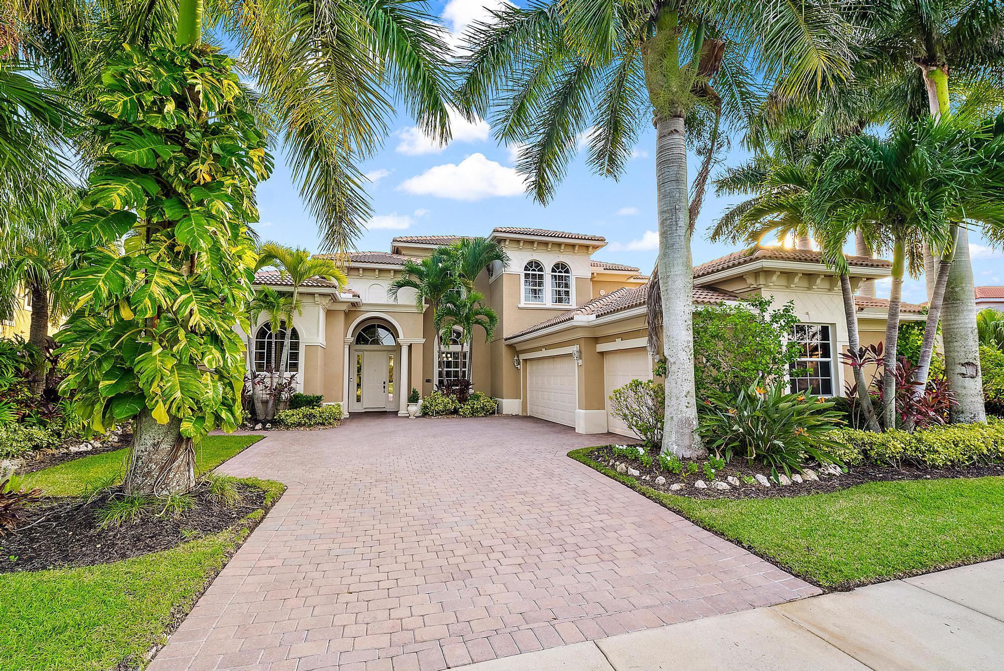 11801 SW Rossano Ln