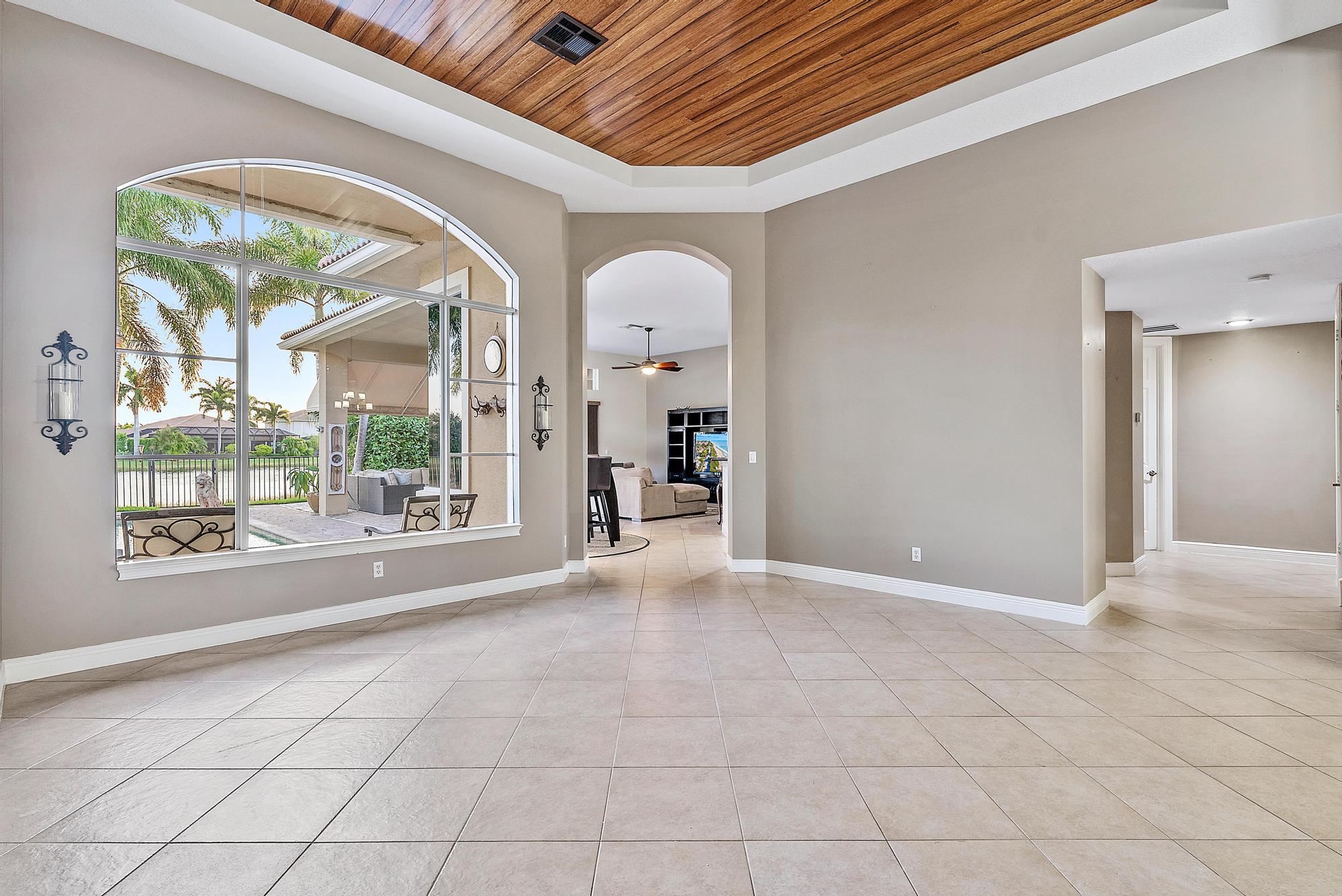 11801 SW Rossano Ln