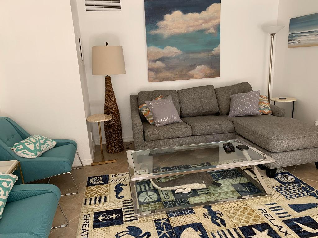 1605 S Us Highway 1 6b