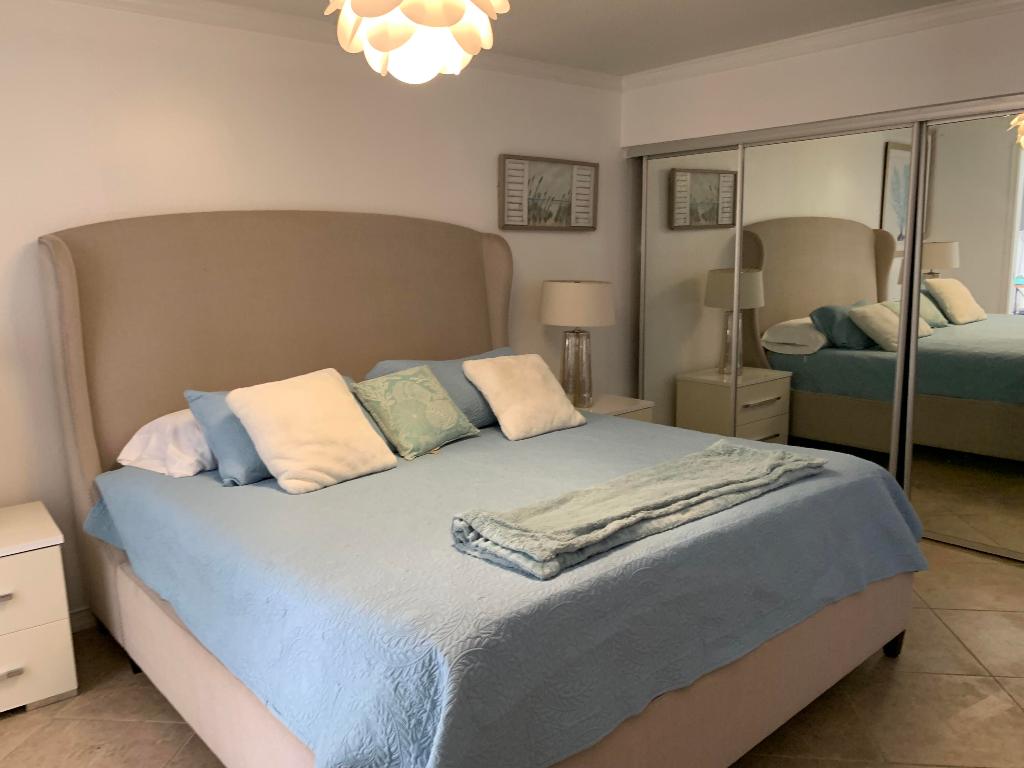 1605 S Us Highway 1 6b